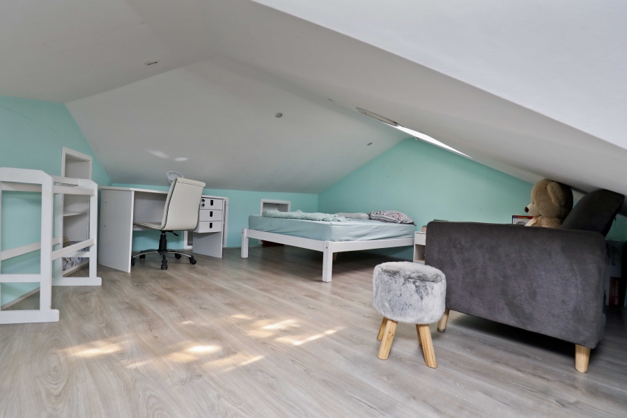 To Let 2 Bedroom Property for Rent in Kenilworth Western Cape